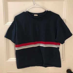 Brandy Melville - Loose blue t-shirt w/ stripes